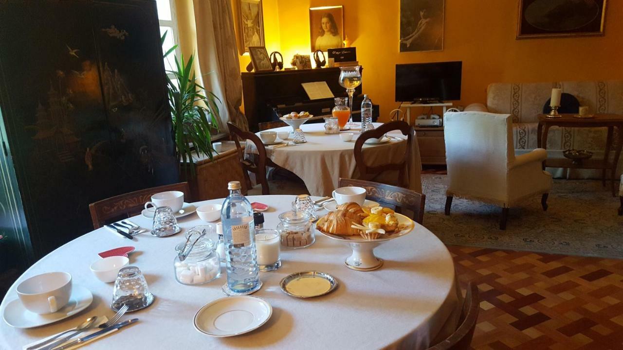 Palazzo Colombino Suite&Residence Giaveno Esterno foto