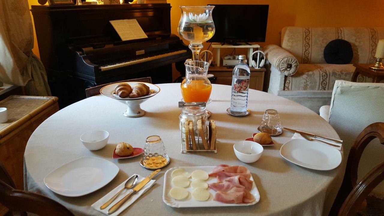 Palazzo Colombino Suite&Residence Giaveno Esterno foto